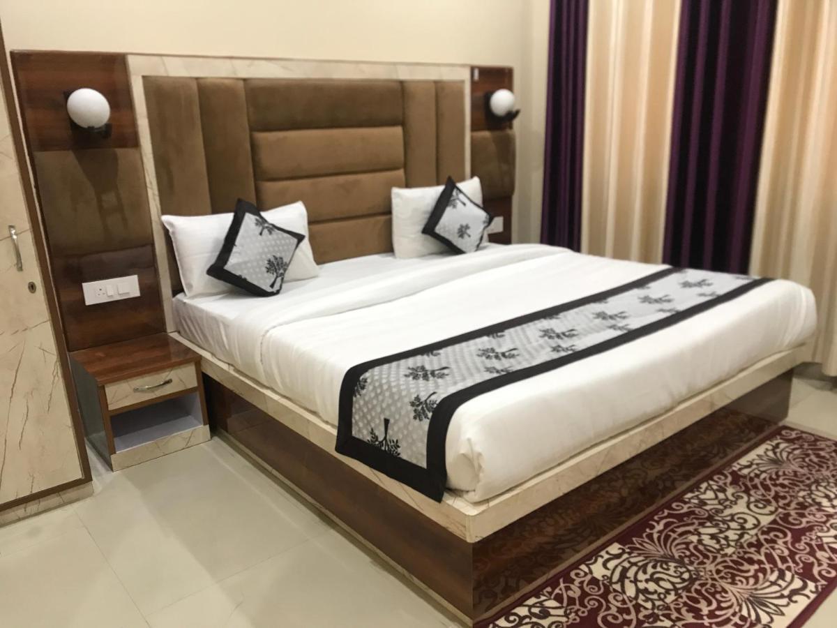 The Sunshine Apartment Agra  Exterior photo